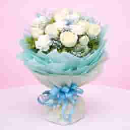 Touch of Luxury White Roses