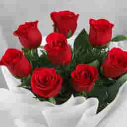 Wrapped Red Rose Bouquet Delivery in Jaipur