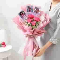 Pink Rose Bouquet with Photo Delivery in Gurgoan