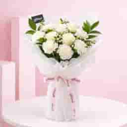 White Carnation Floral Bunch