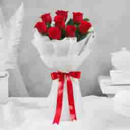 Wrapped Red Rose Bouquet Delivery in Nagpur