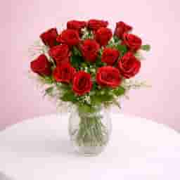 Forever 15 Red Roses Vasess