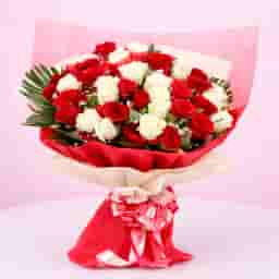 Luxury Red White Rose Bouquet