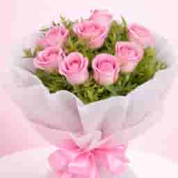 Bunch of 8 Pink Roses