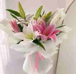 Vibrant Romance in Lily Bouquet