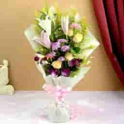 Elegant Mixed Flowers Bouquet