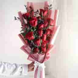 Red Roses Bouquet