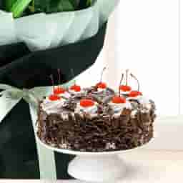 Yellow Roses with Cake