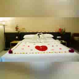 Romantic Stay with Dinner