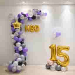 Simple Balloon Wall Decoration