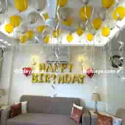 Simple Golden Birthday Balloon Decoration