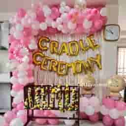 Cradle Balloon Decoration