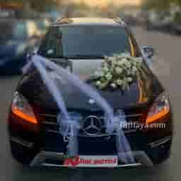 Wedding Car Decoration with Flowers