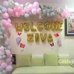 Welcome Home Girl Decoration