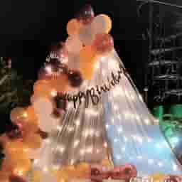 Romantic Cabana Decoration for Couples