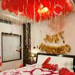 Just Married Room Decoration