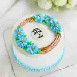 Vanilla Charm Cake