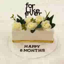 White Roses Half Cake