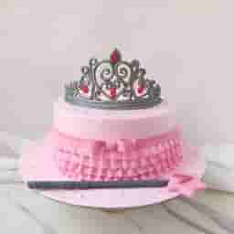 Crown Theme Cake