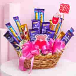 Chocolate Hamper Basket for Valentine