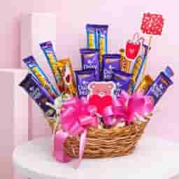 Chocolate Hamper Basket for Valentine