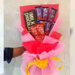 Cute Chocolate Bouquet for Girlfriend