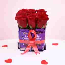 Rose and Dairy Milk Bunch