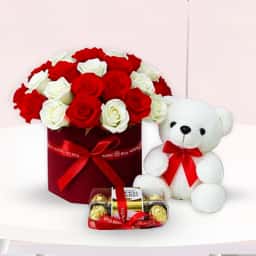 Fresh Valentine Day Flower Bouquet for Her