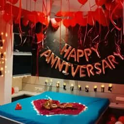 Surprise Anniversary Room Decor