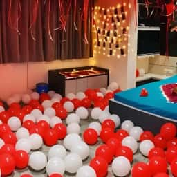 Surprise Anniversary Room Decor