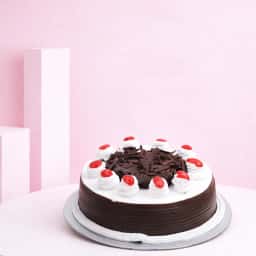 Delicious Cake Combo