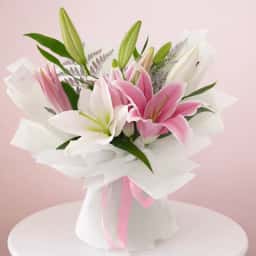 Vibrant Romance in Lily Bouquet