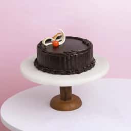 Mixed Flowers with Truffle Cake