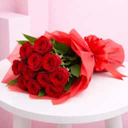 Bunch of 8 Red Roses