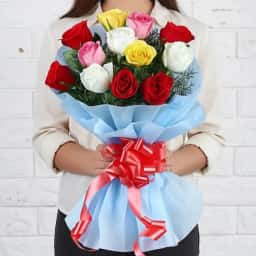Elegant mixed rose bouquet delivery in Lucknow
