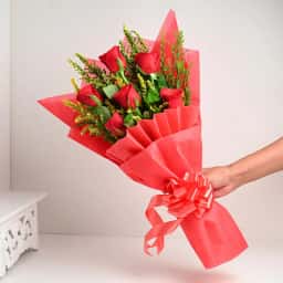 Red rose flower bouquet delivery in Mumbai