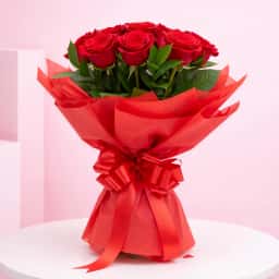 Bunch of 8 Red Roses