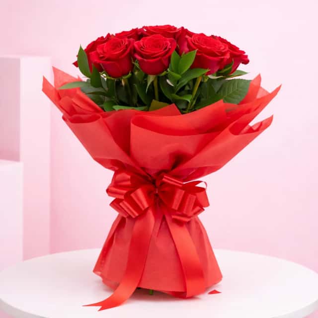 Bunch of 8 Red Roses