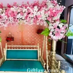 Dohale Jevan Swing Decoration