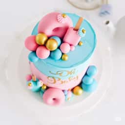 Customized Baby Shower Cake