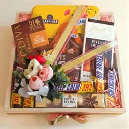 Basket of Chocolate n Cookies