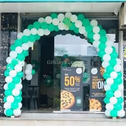 Balloon Gate Decoration