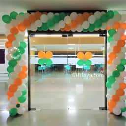 Tricolor Gate Decoration