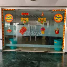 Whole Office Decoration With Garland