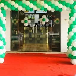 Balloon Decoration at Shop