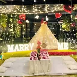 Marry Me Dining Setup