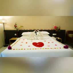 Romantic Stay with Dinner
