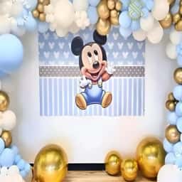Simple Mickey Mouse Balloon Decoration