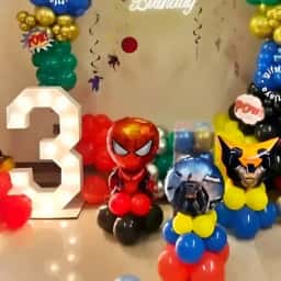 Simple Avenger Decoration