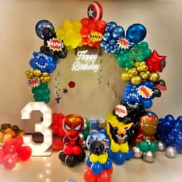 Simple Avenger Decoration